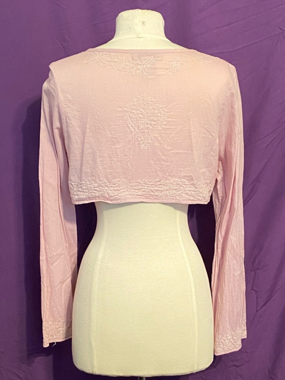 Vintage 90s Free People Pale Pink Embroidered Tie-Front Bolero. Size M. - Picture 4 of 9